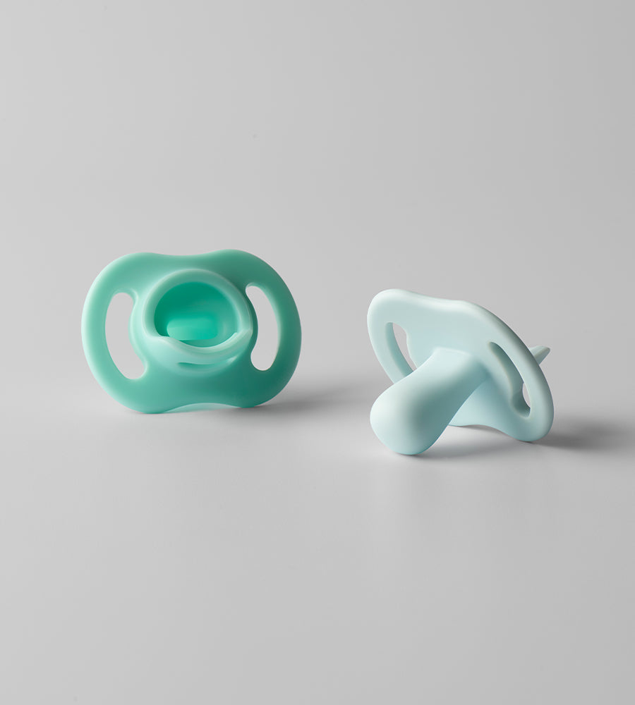 Ultra Light Soothers 0-6M - 433594