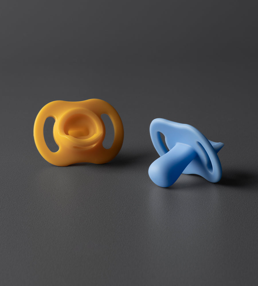 Ultra Light Soothers 6-18M - 433595