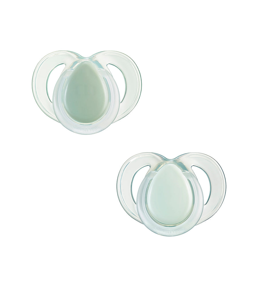 Closer to Nature Night Time 2 Orthodontic Soothers 6-18M - 433362